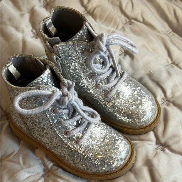 Old Navy Other - Old Navy Silver Glitter Boots